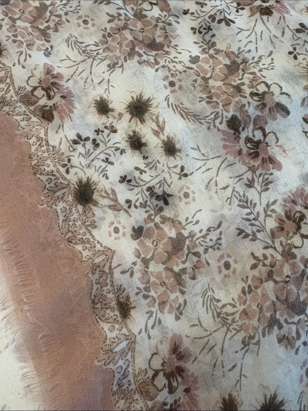 N/A lightweight sheer